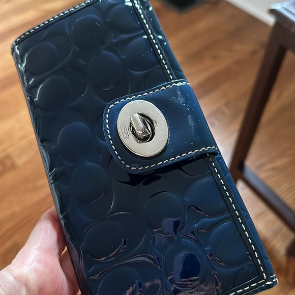 New Coach Purse Wallet - Picture 4 of 6